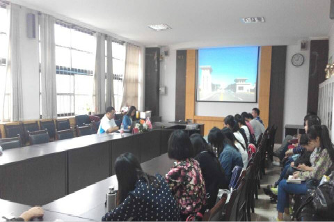 2015级研究生学术规范教育讲座顺利举行