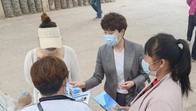 报考零距离||开云kaiyun官网为考生家长提供贴心报考指导服务