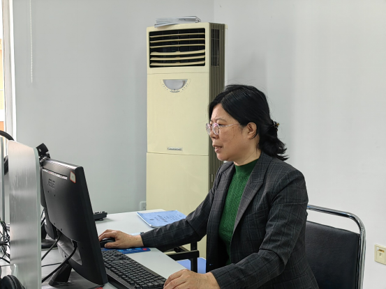助力教学质量提升 推动教育技术融合——开云开展智慧教室线上巡课系统培训讲座