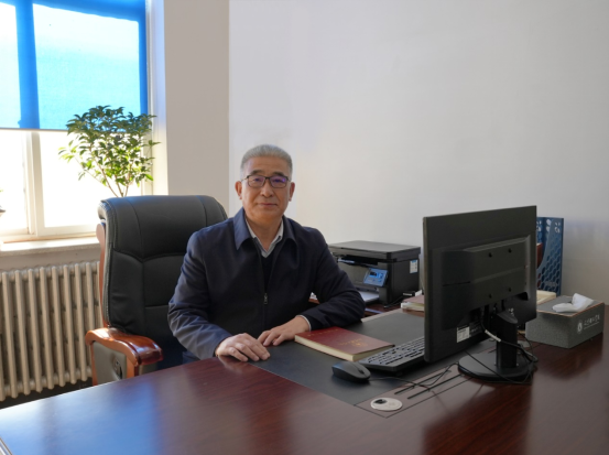 中国煤炭科工集团首席科学家齐庆杰教授任开云副校长