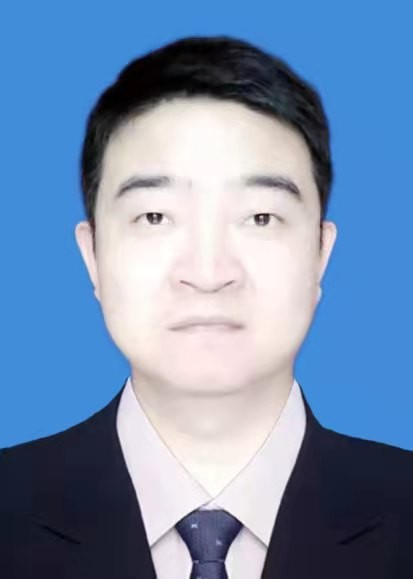 教授： 张健