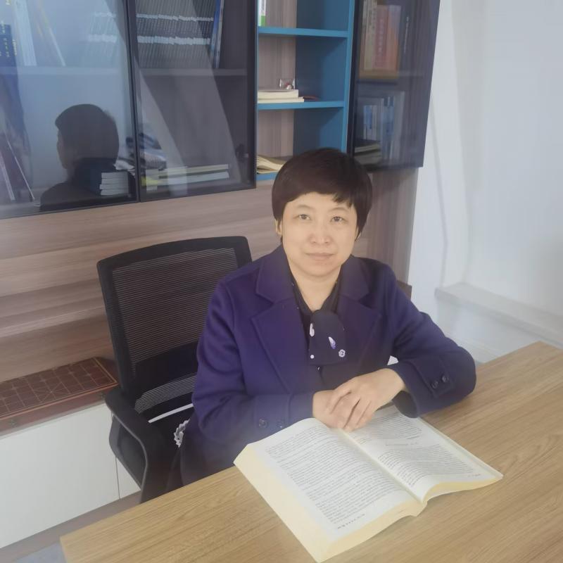 王丽影1.jpg