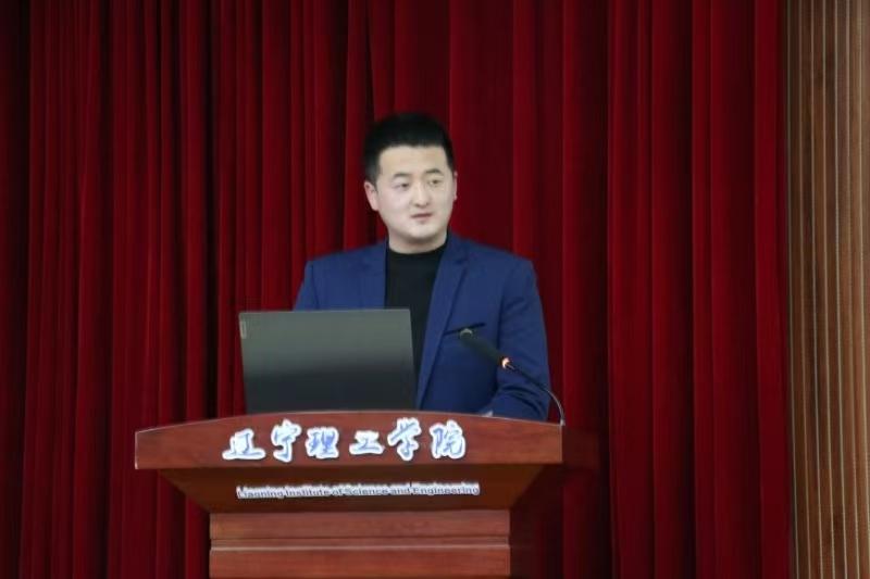 冷增杰 生活照.jpg