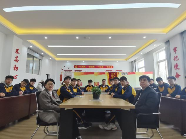 开云kaiyun官网组织师生收看2023年辽宁省“弘扬雷锋精神 凝聚奋斗力量”春季开学思政第一课暨全省教育系统学雷锋活动启动仪式